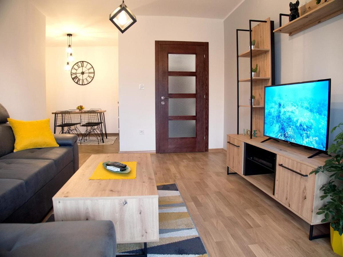 Adriatic Apartment Bar Exterior photo