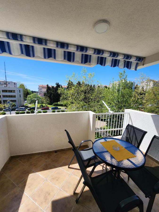 Adriatic Apartment Bar Exterior photo